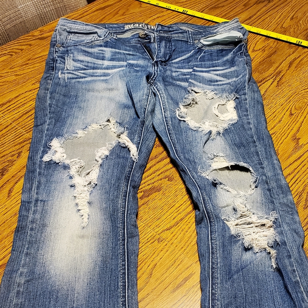 Machine Distressed Jeans Size 13 - Picture 6 of 13